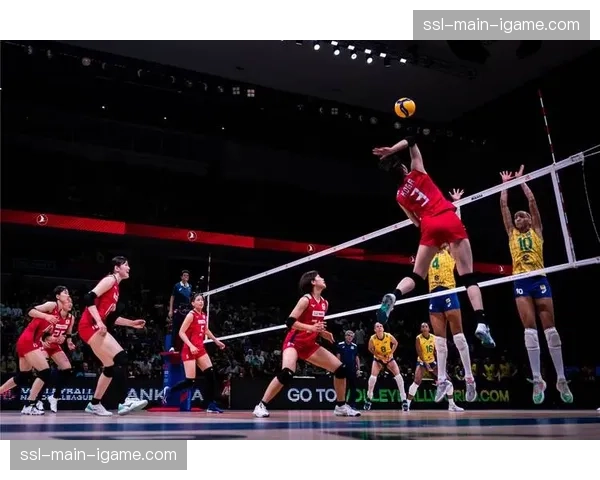 世联赛安卡拉站:塞尔维亚女排让二追三,逆转击败老对手俄罗斯