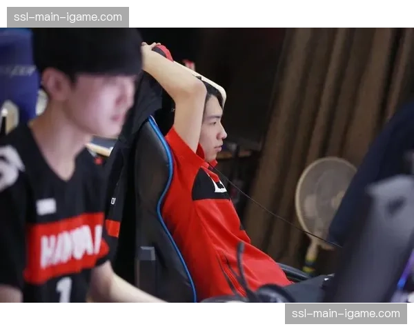 观点：当比赛日体验越来越“数字化”，如何留住现场观赛的原始激情？