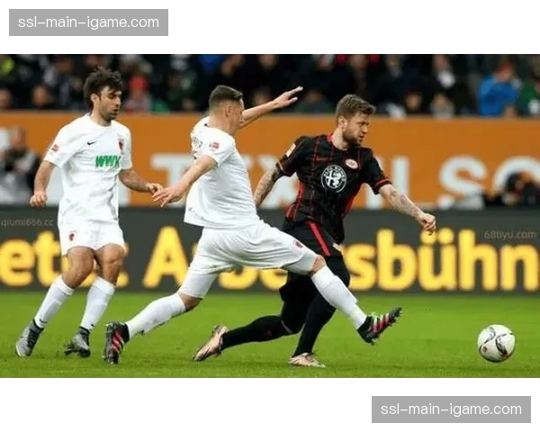 法甲洛里昂前锋帕诺斯-卡塞里斯单场跑动10.8公里并打入制胜球